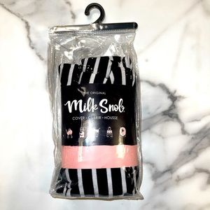 Gently Used (used once) The original MILK SNOB multi-use baby cover.